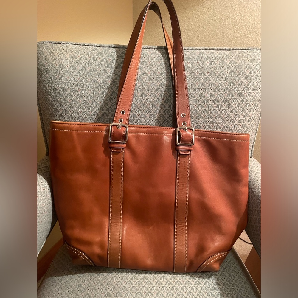Coach leather tote bag, gently used, cognac